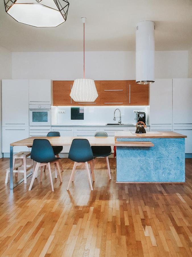 Priestranny Apartman V Centre 科希策 外观 照片