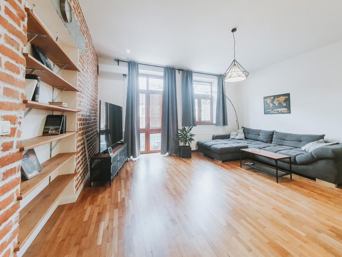 Priestranny Apartman V Centre 科希策 外观 照片
